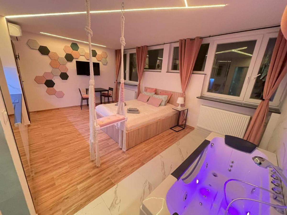 Yourapart Jacuzzi Przy Zamku Krolewskim Warsaw Luaran gambar